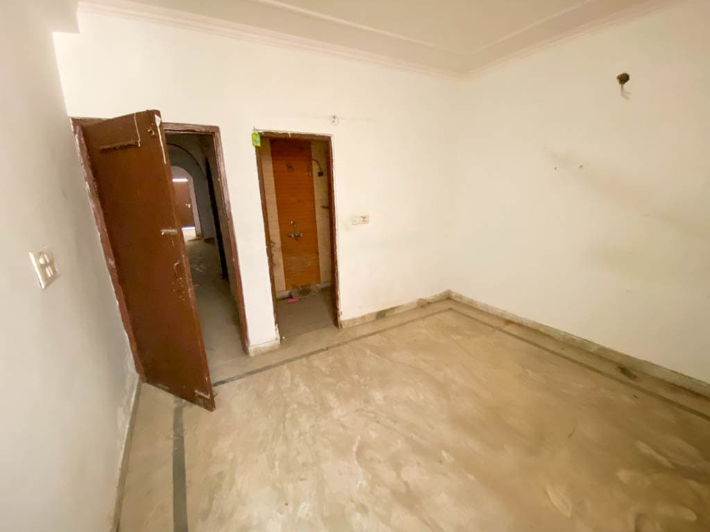 Property Photos 37