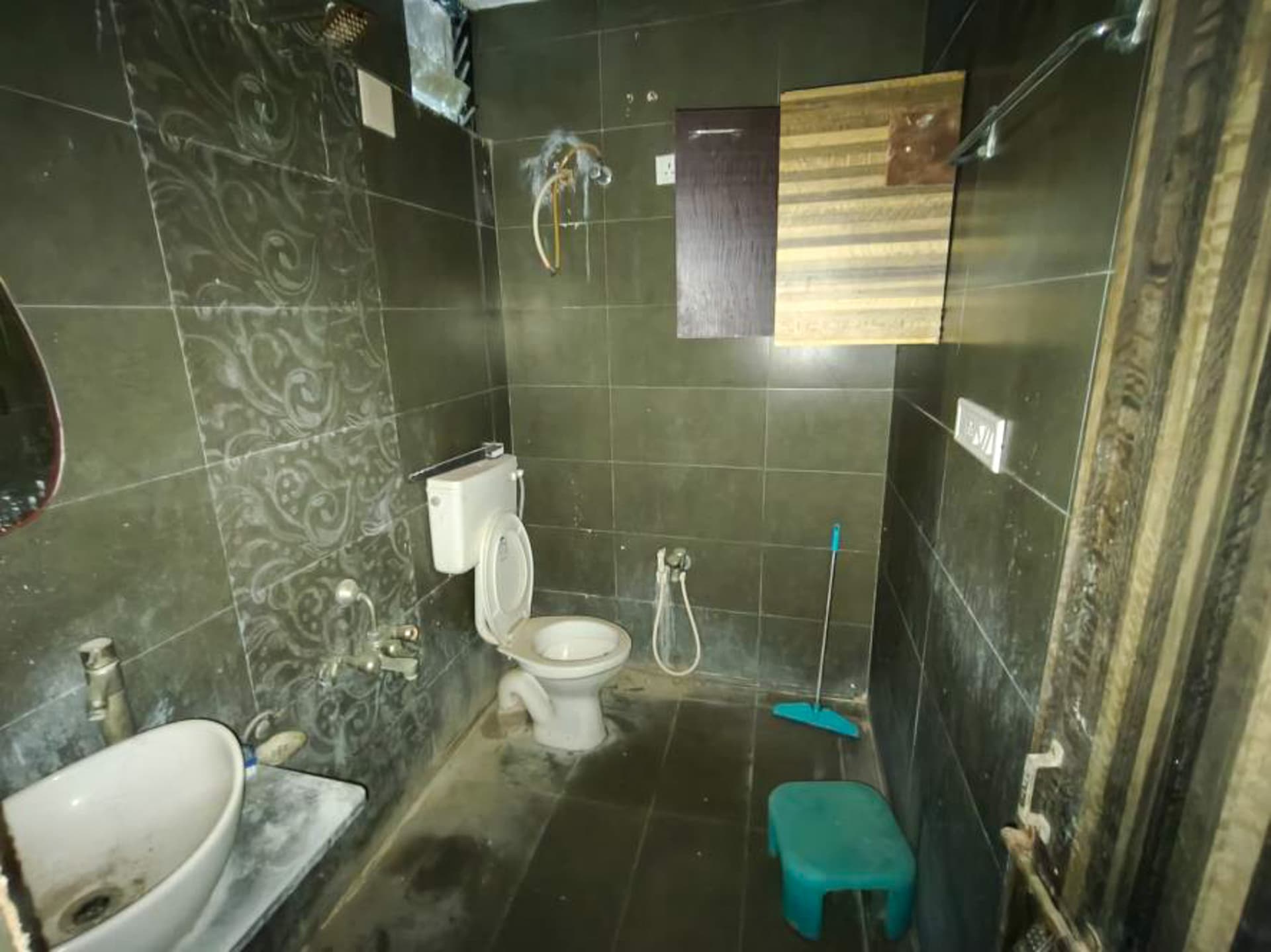 Property Photos 8