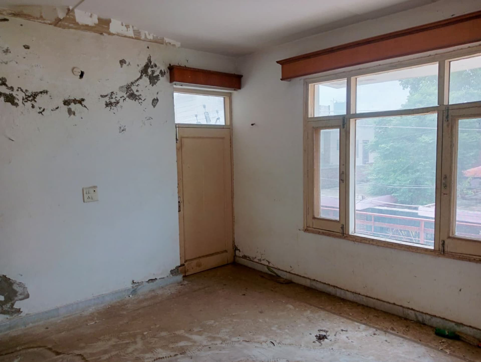 Property Photos 9