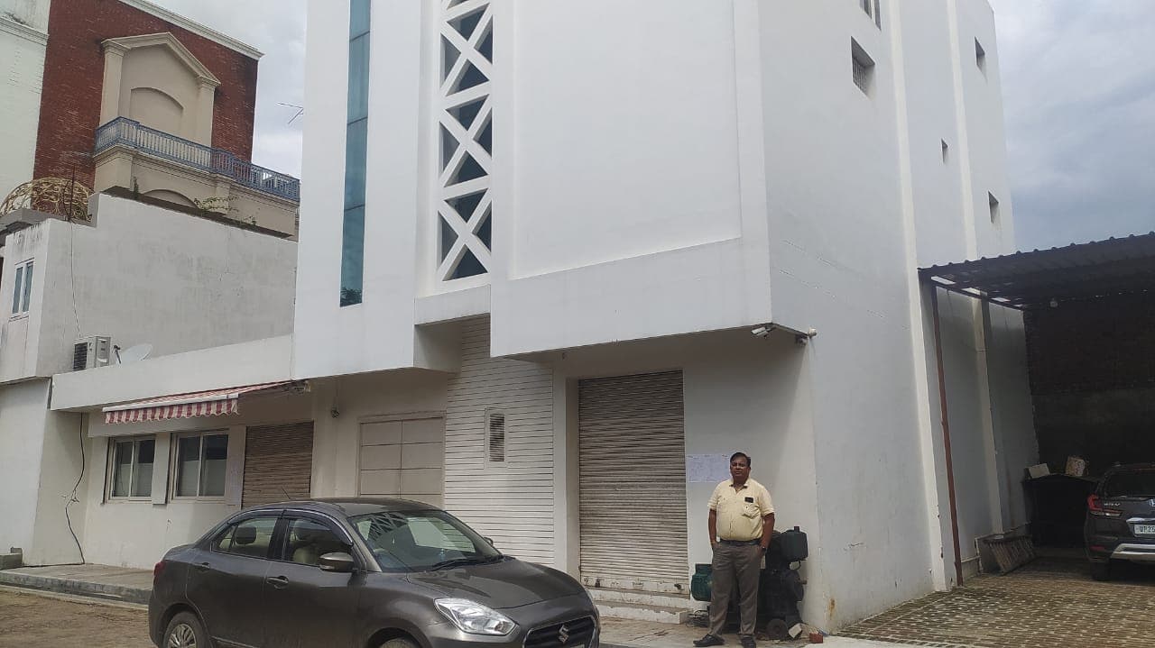 Property Photos 1