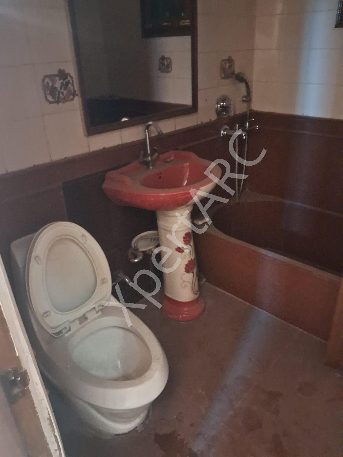 Property Photos 18