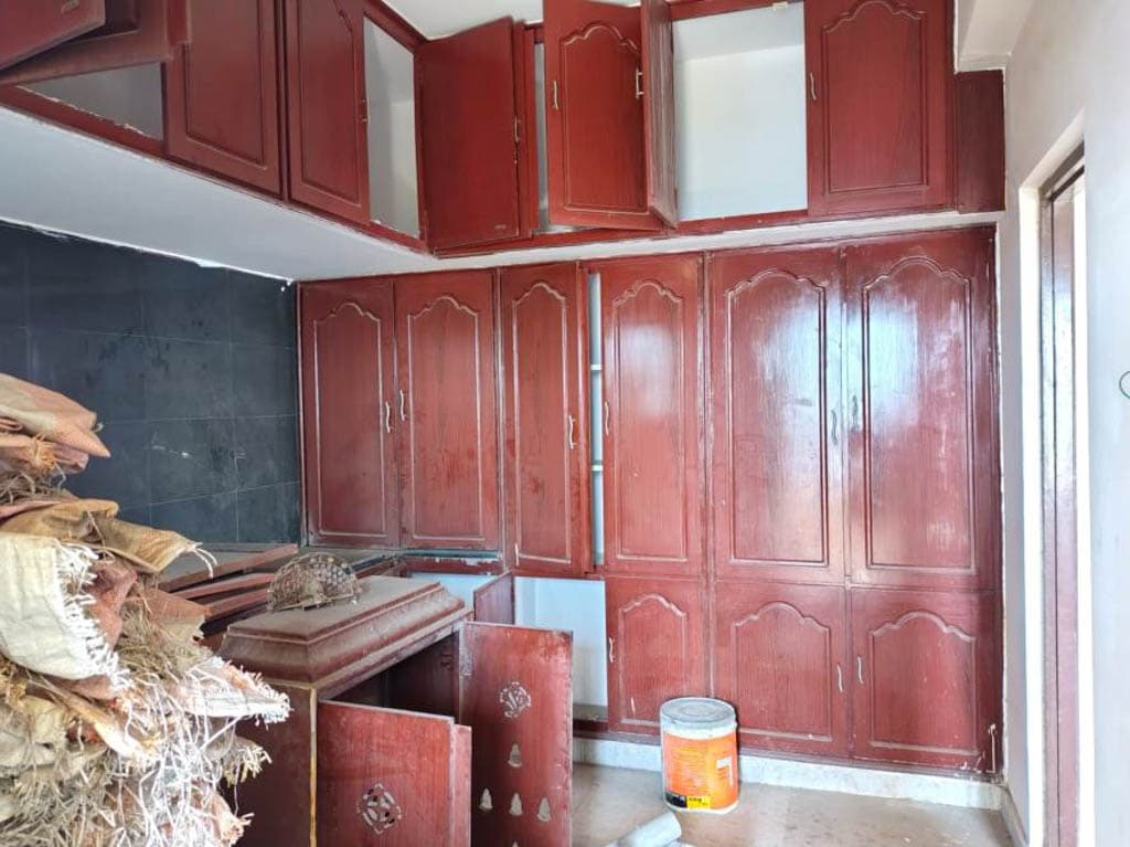 Property Photos 17