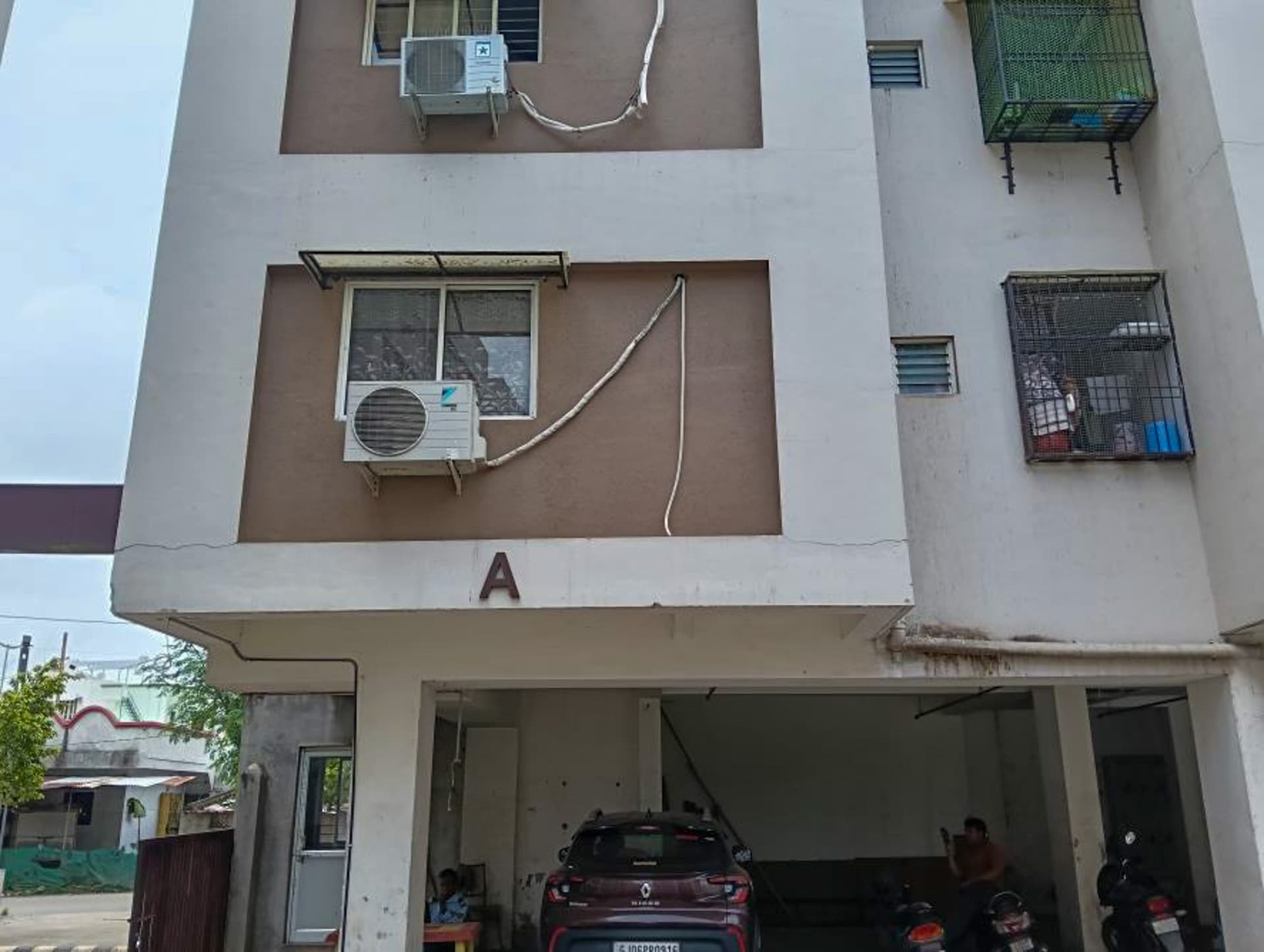 Property Photos 6