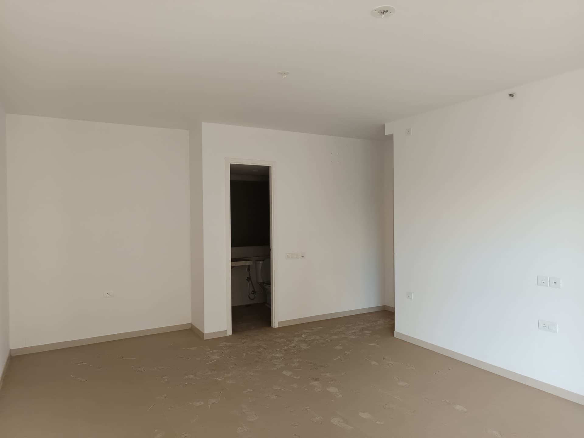 Property Photos 25