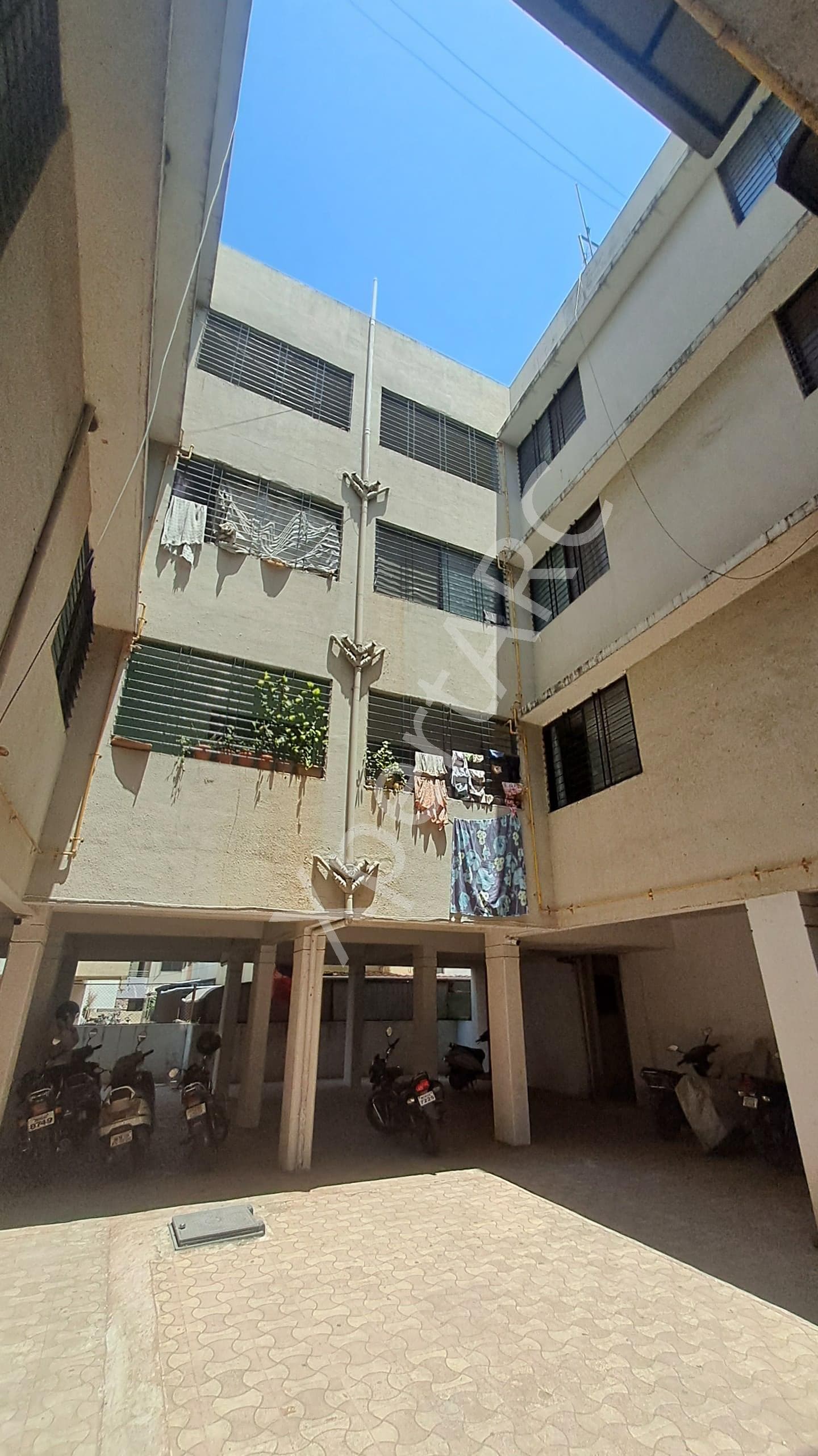 Property Photos 5