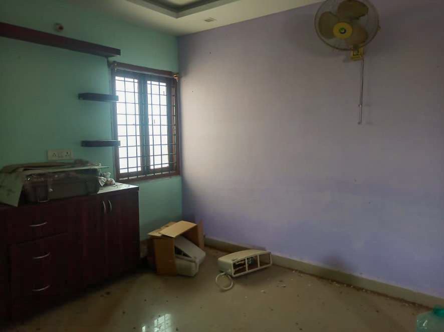 Property Photos 7