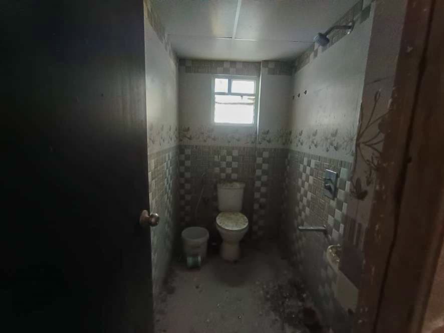 Property Photos 25