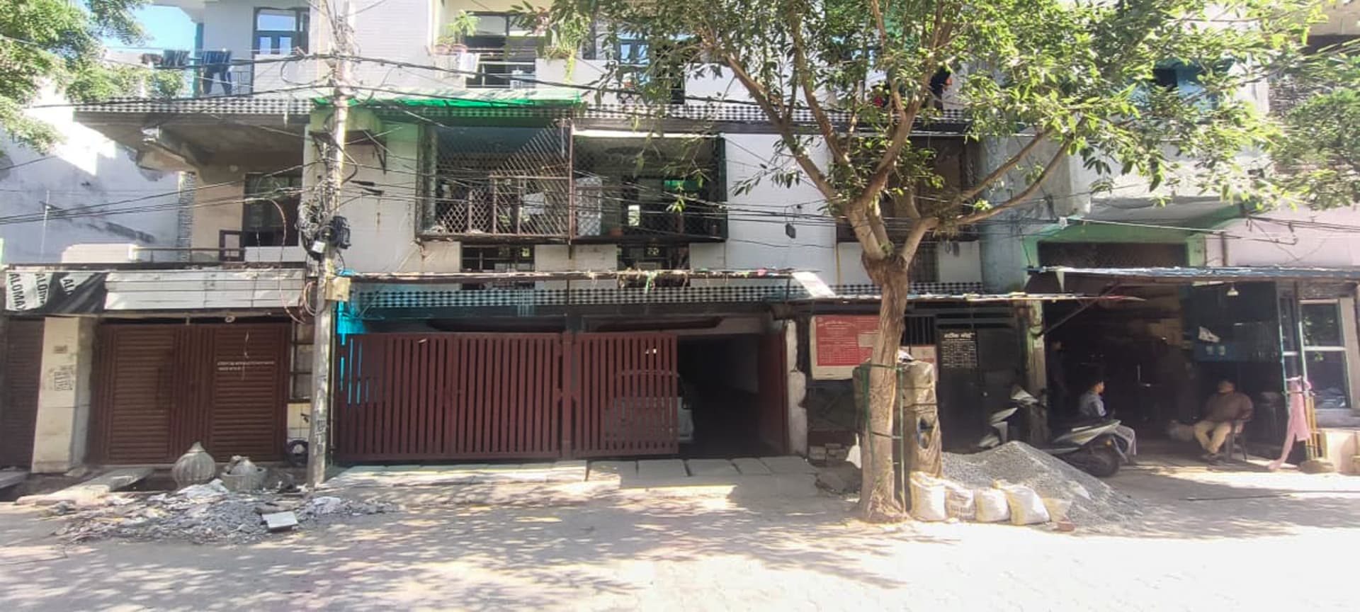 Property Photos 6
