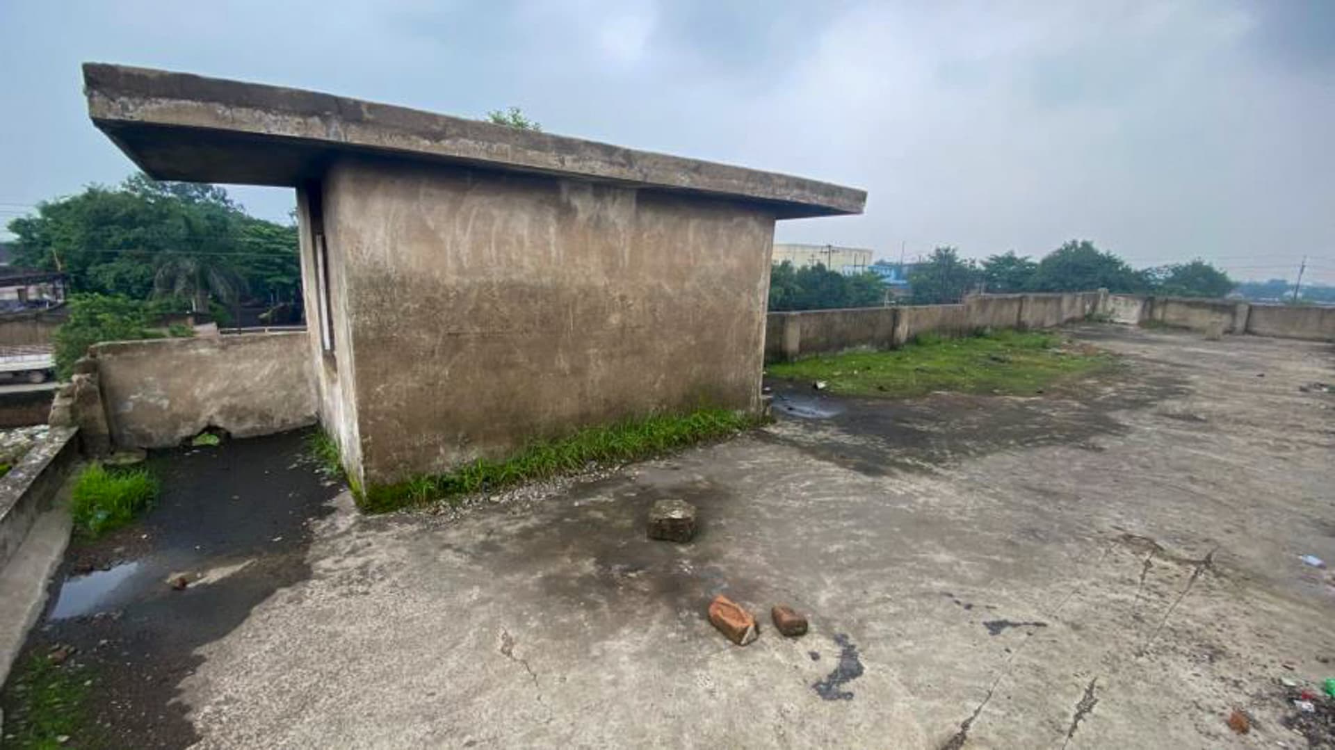 Property Photos 27