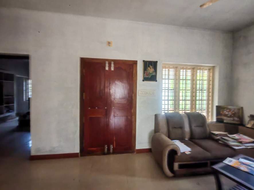 Property Photos 16