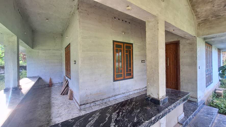 Property Photos 8