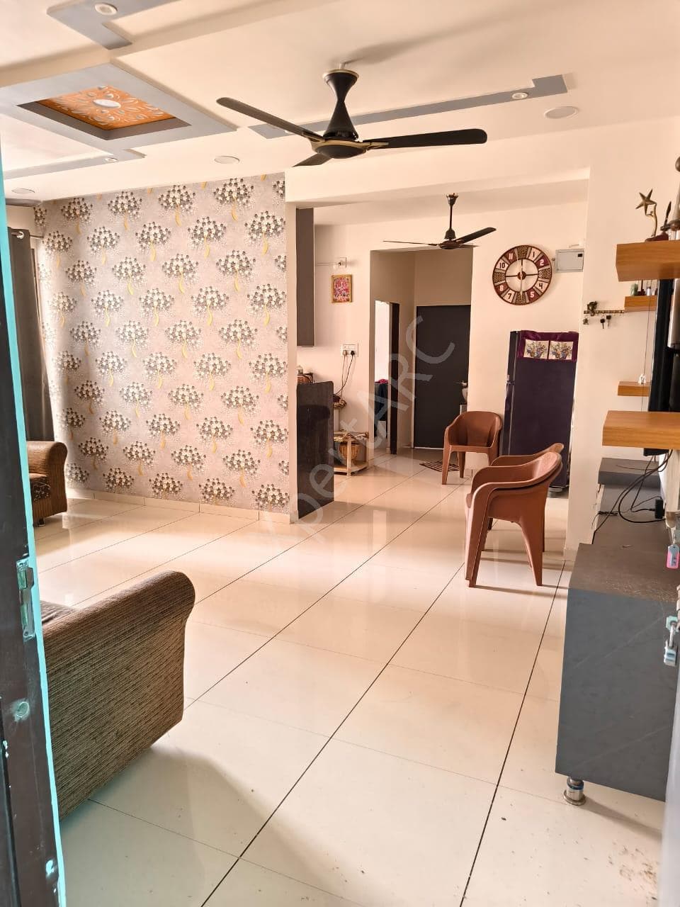 Property Photos 9