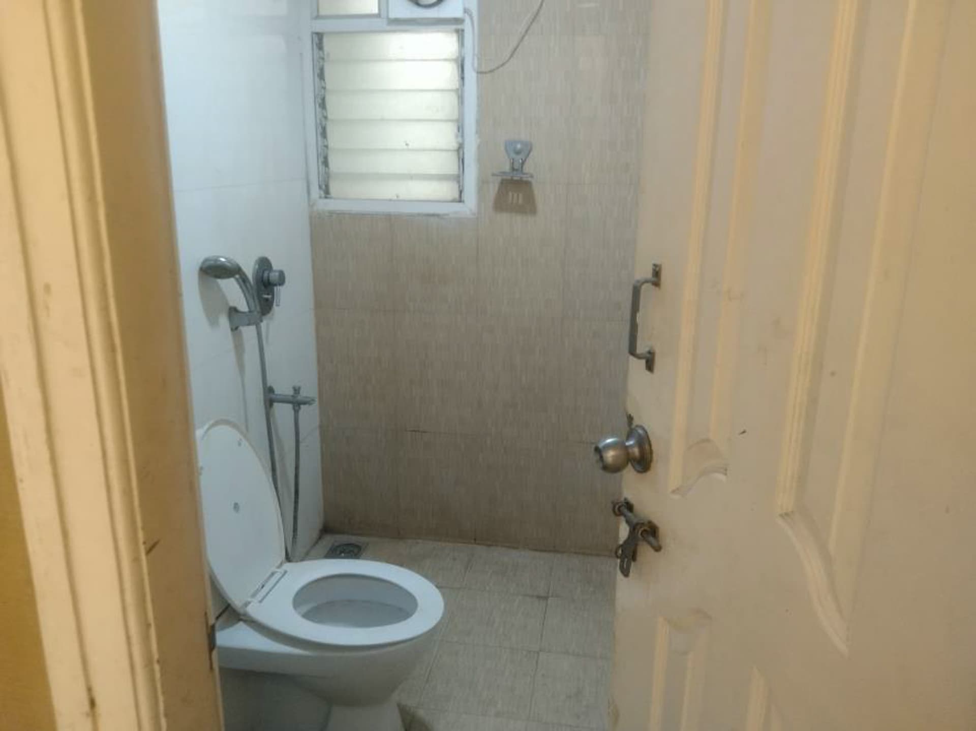 Property Photos 23