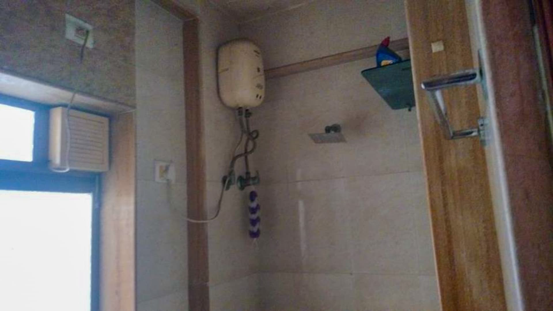 Property Photos 11