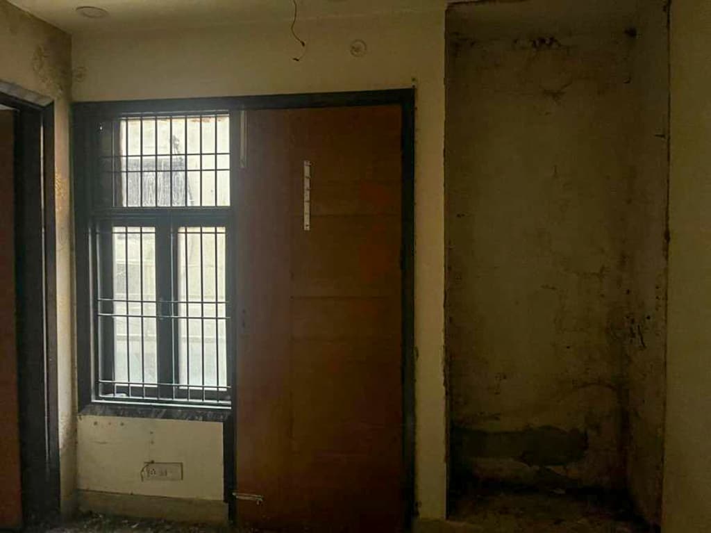 Property Photos 14