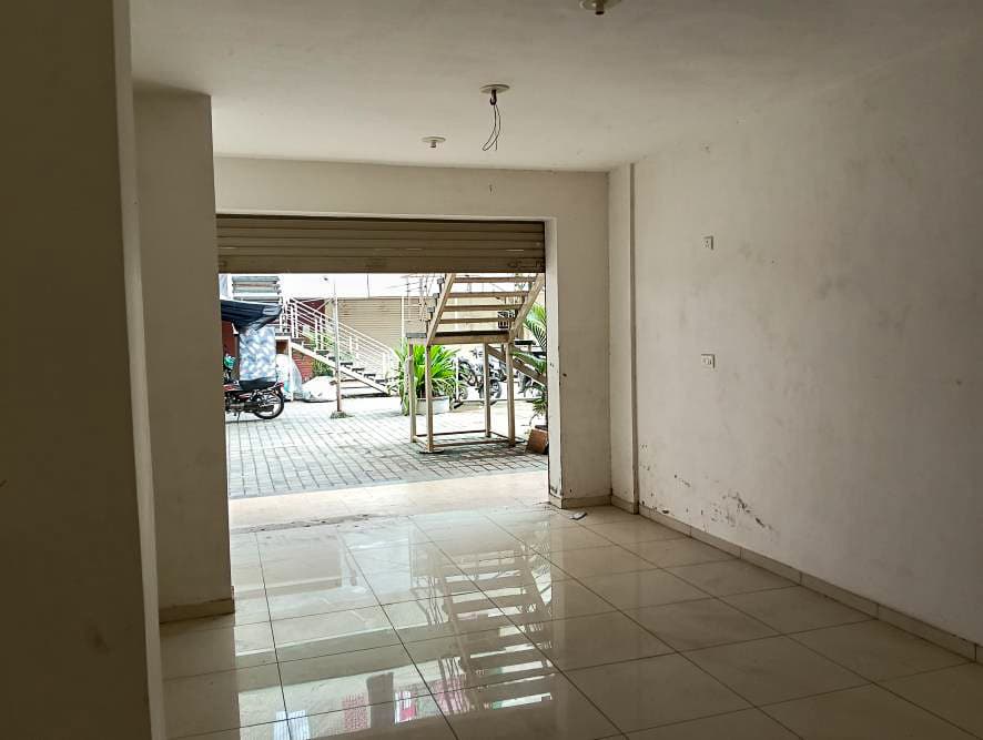 Property Photos 8