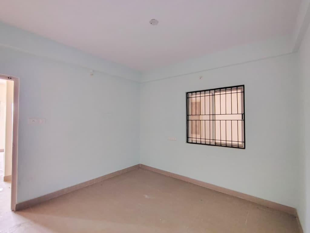 Property Photos 5