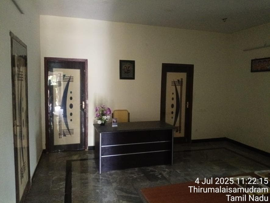 Property Photos 4