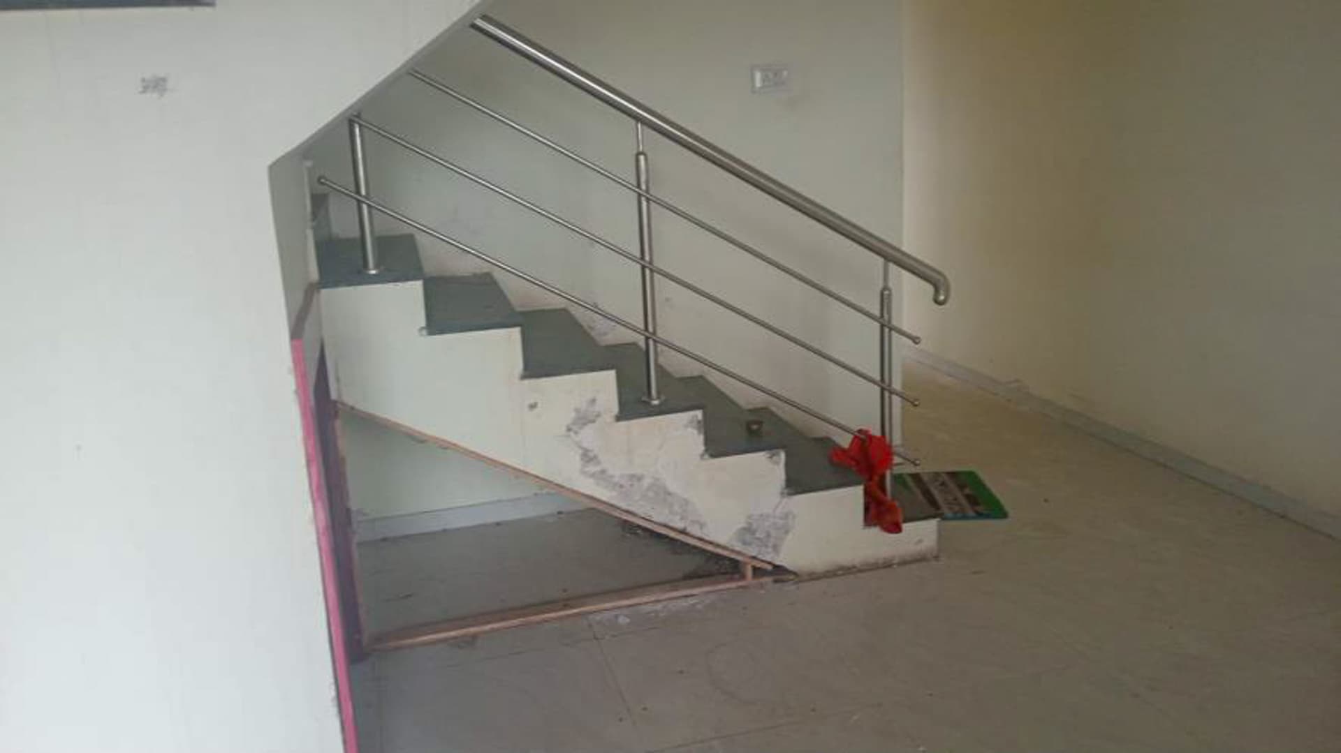 Property Photos 7
