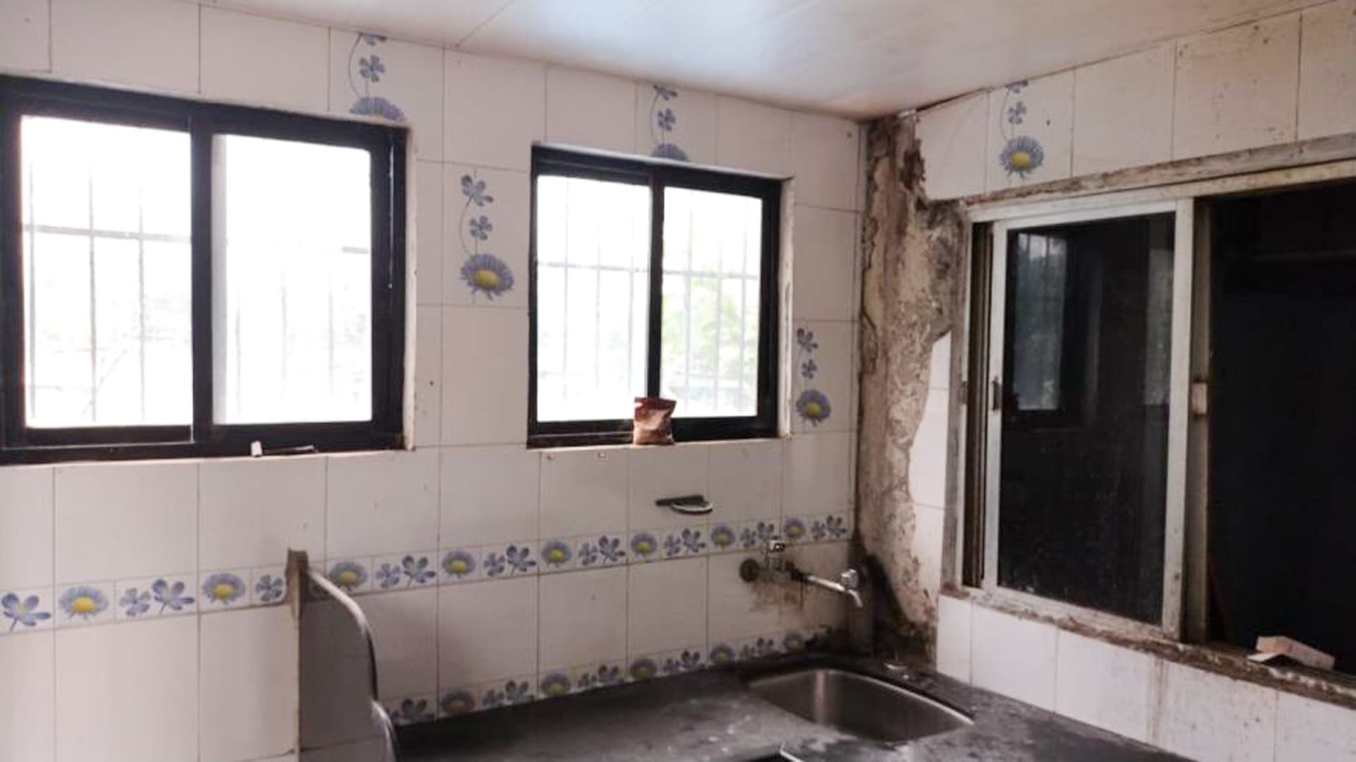 Property Photos 32