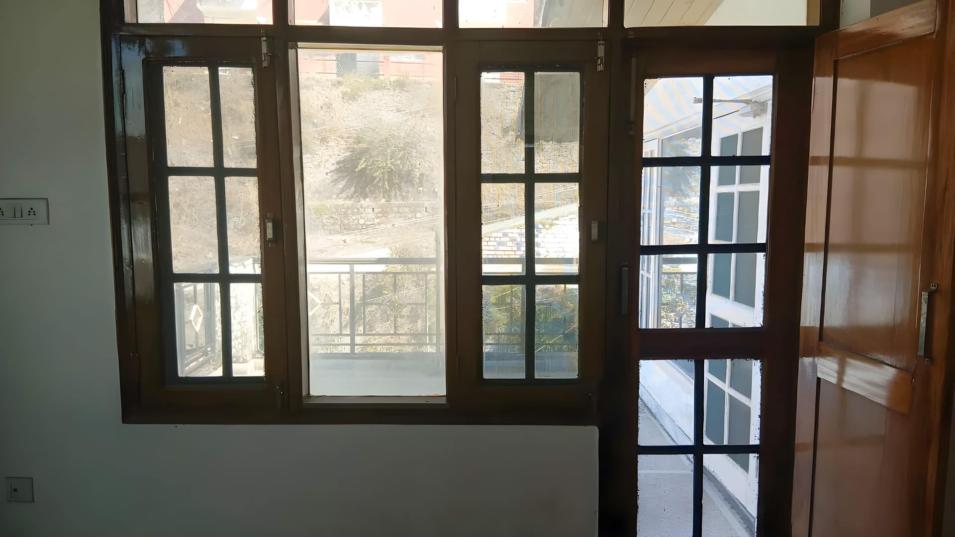 Property Photos 38