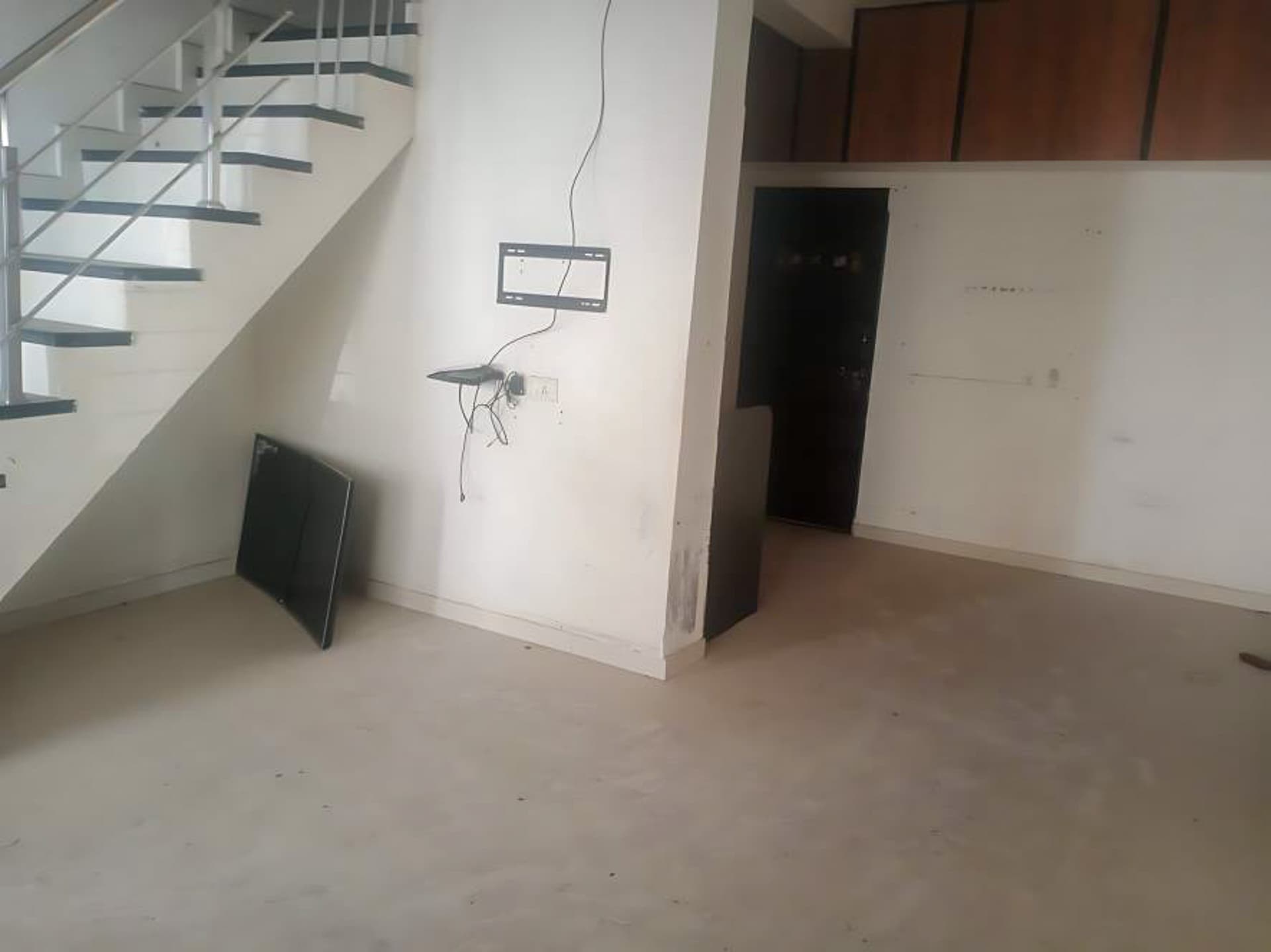 Property Photos 25