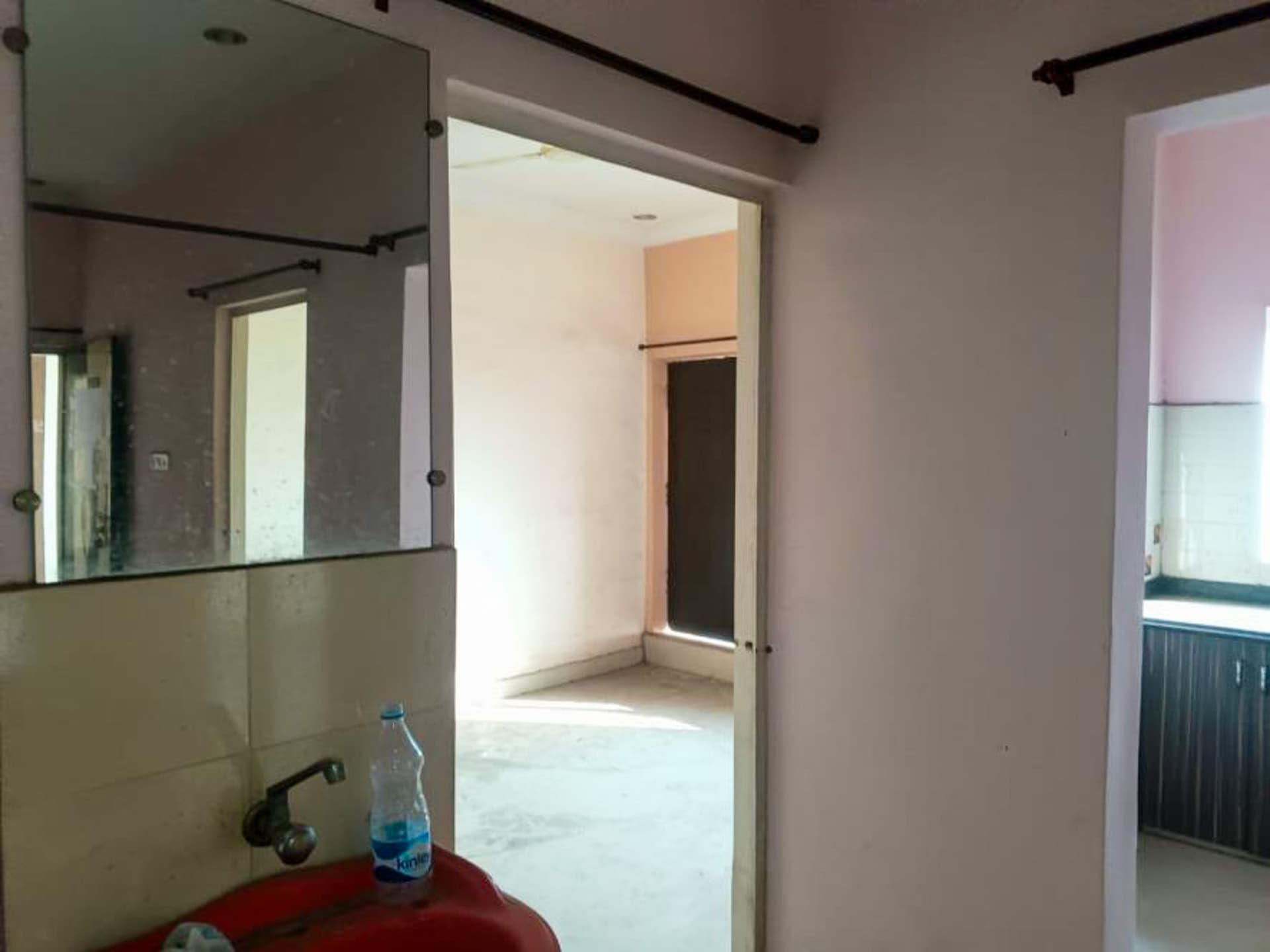 Property Photos 33
