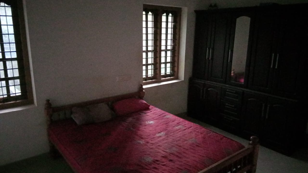 Property Photos 5