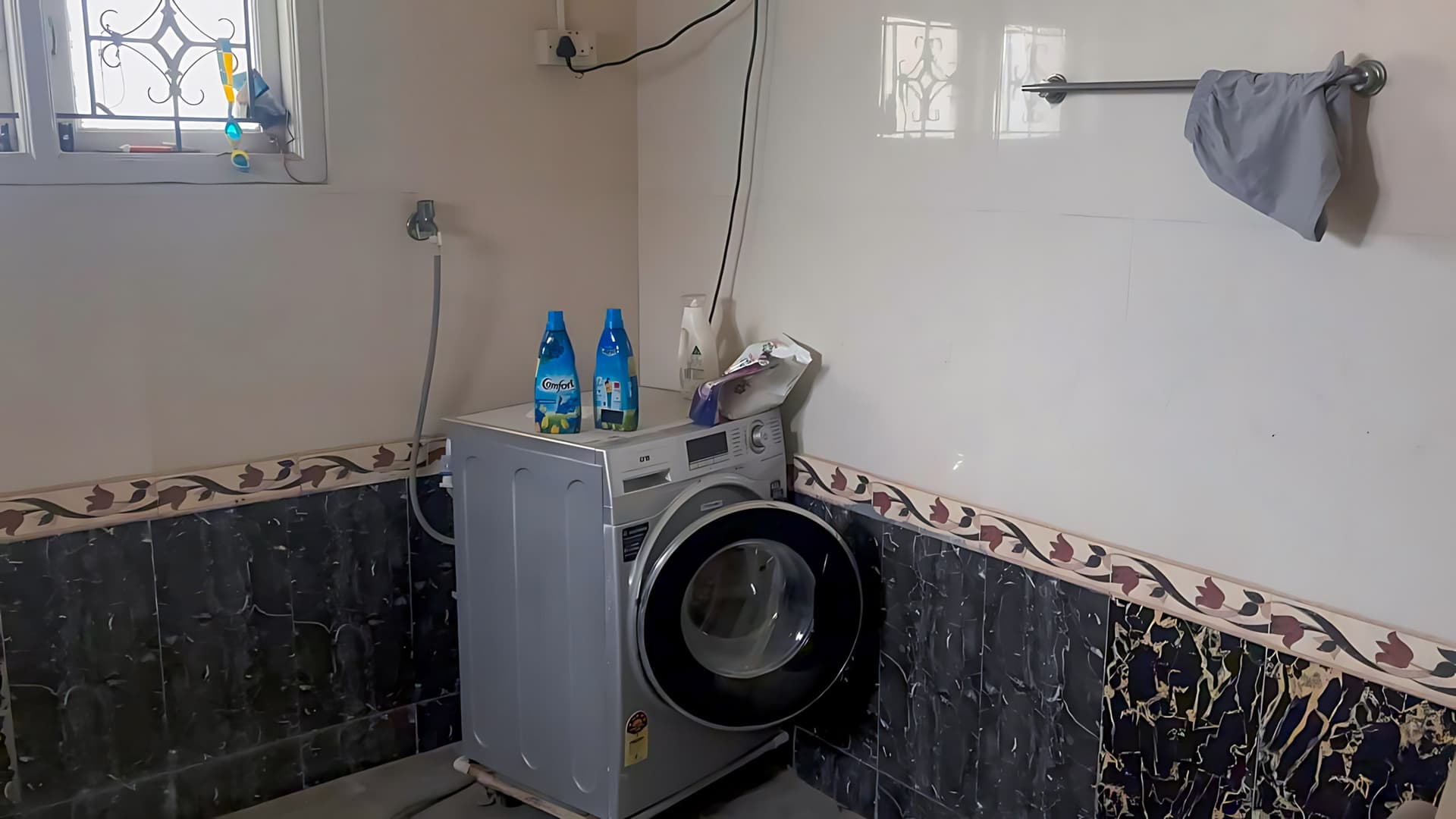 Property Photos 18