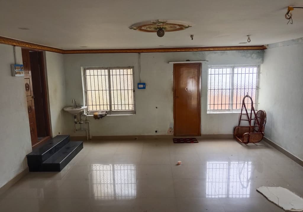 Property Photos 6