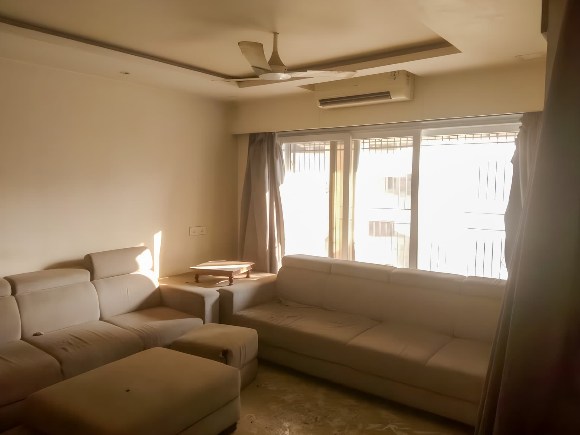 Property Photos 26