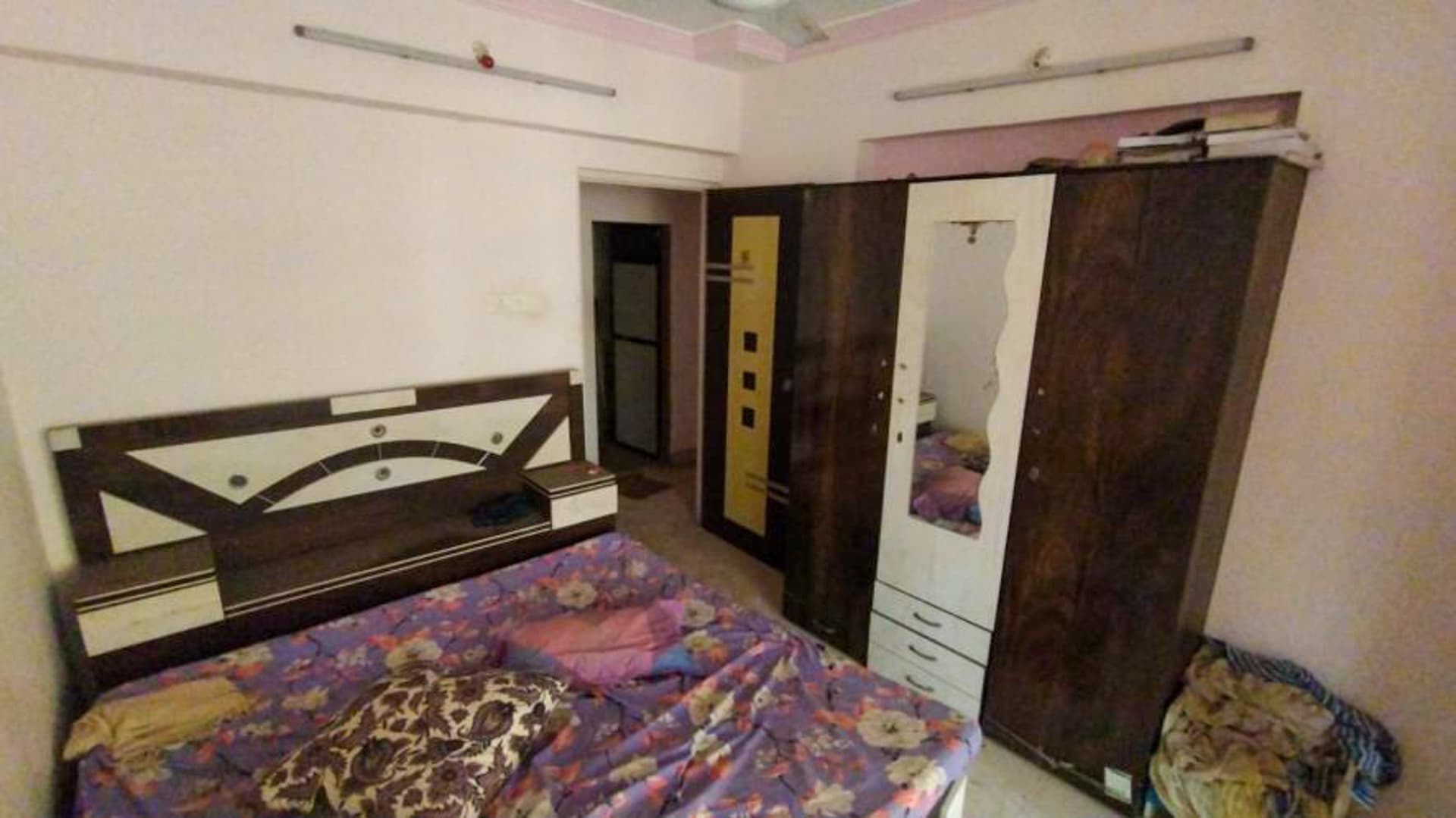 Property Photos 8