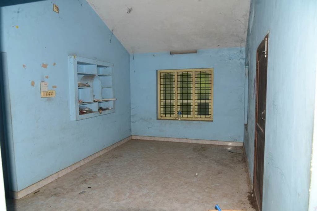 Property Photos 11