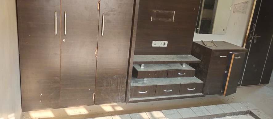 Property Photos 6