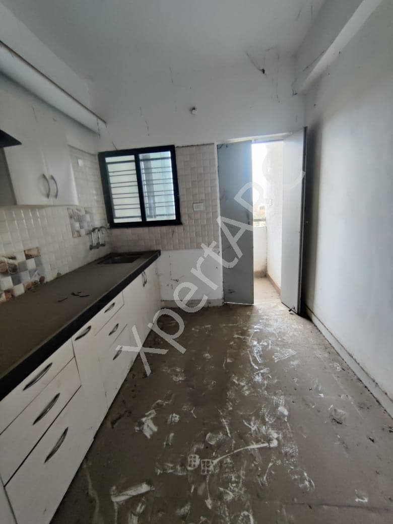 Property Photos 28