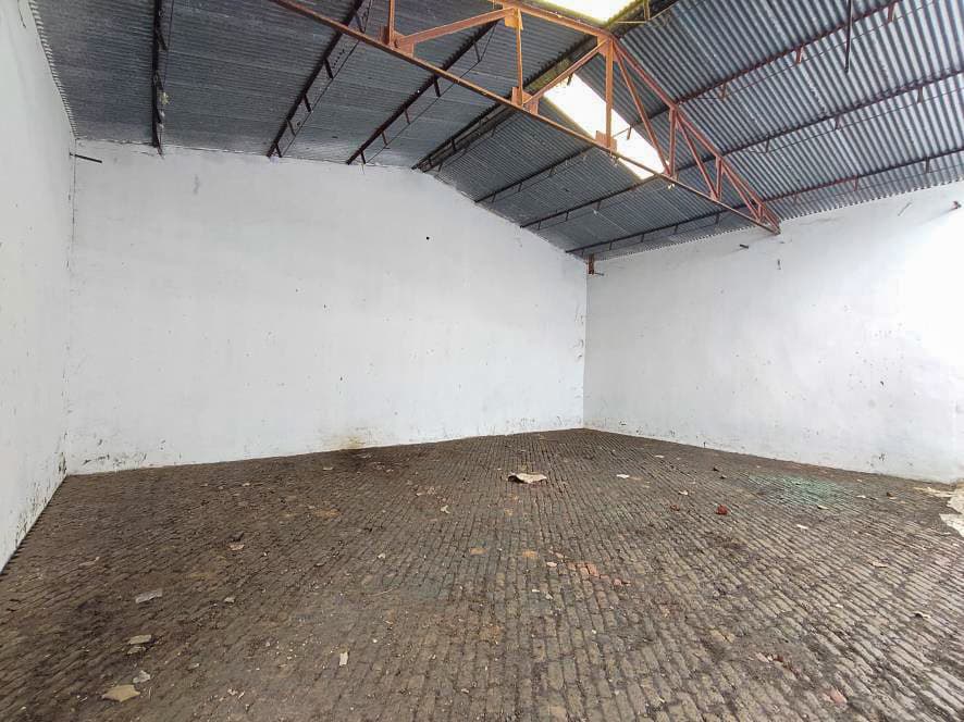 Property Photos 8
