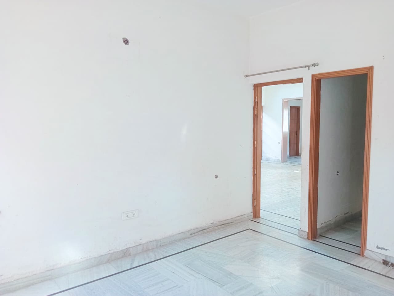 Property Photos 8