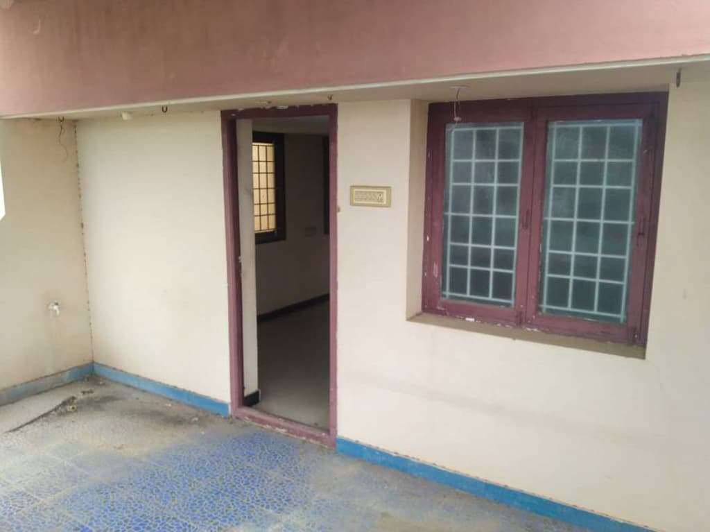 Property Photos 30