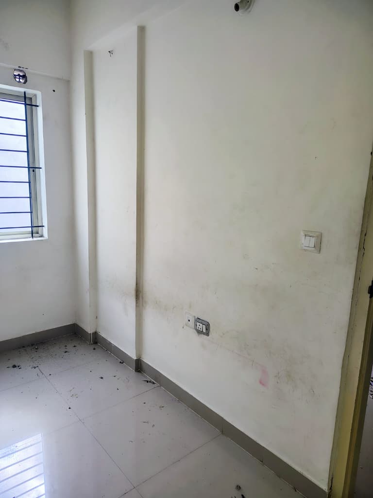 Property Photos 7