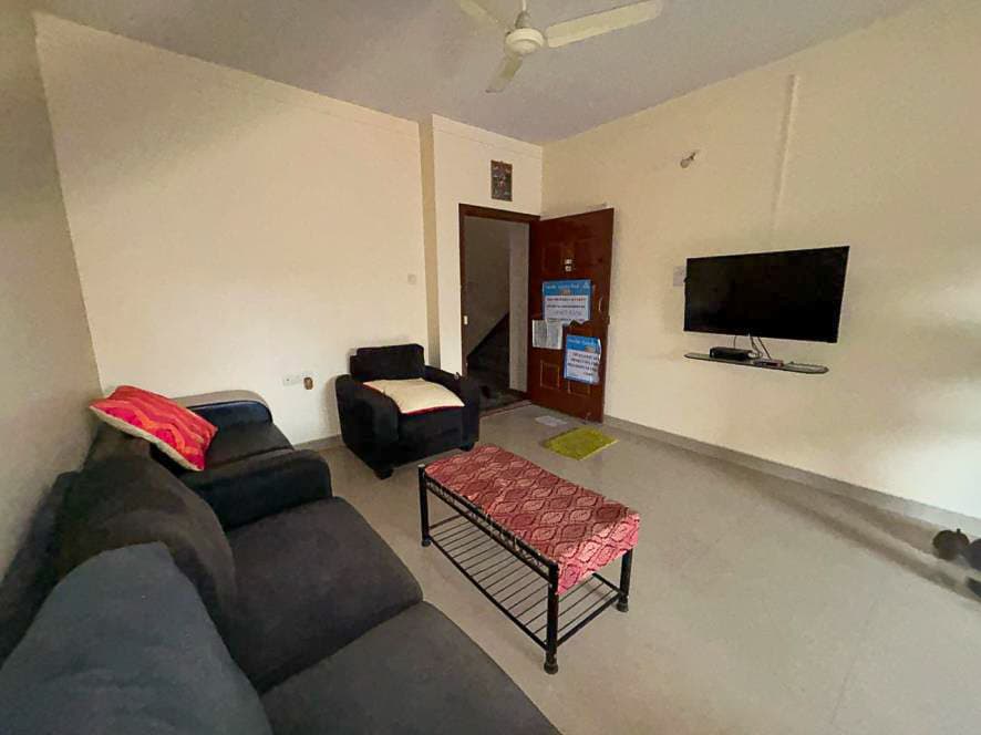 Property Photos 8