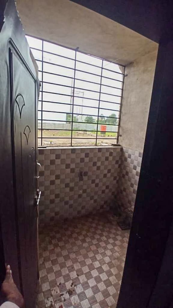 Property Photos 18
