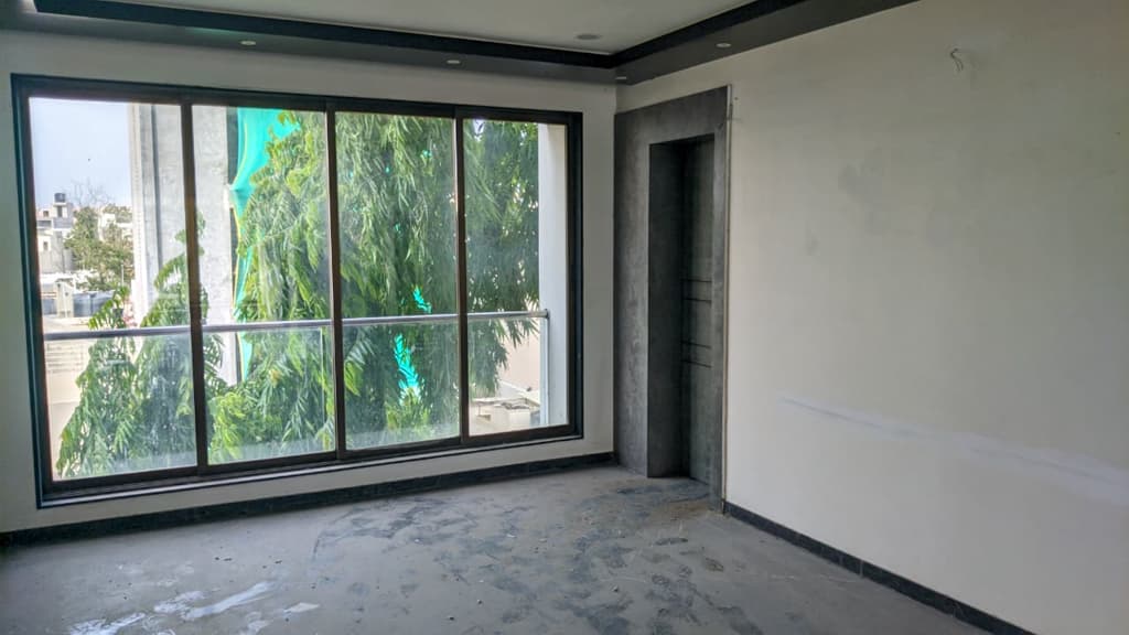 Property Photos 7