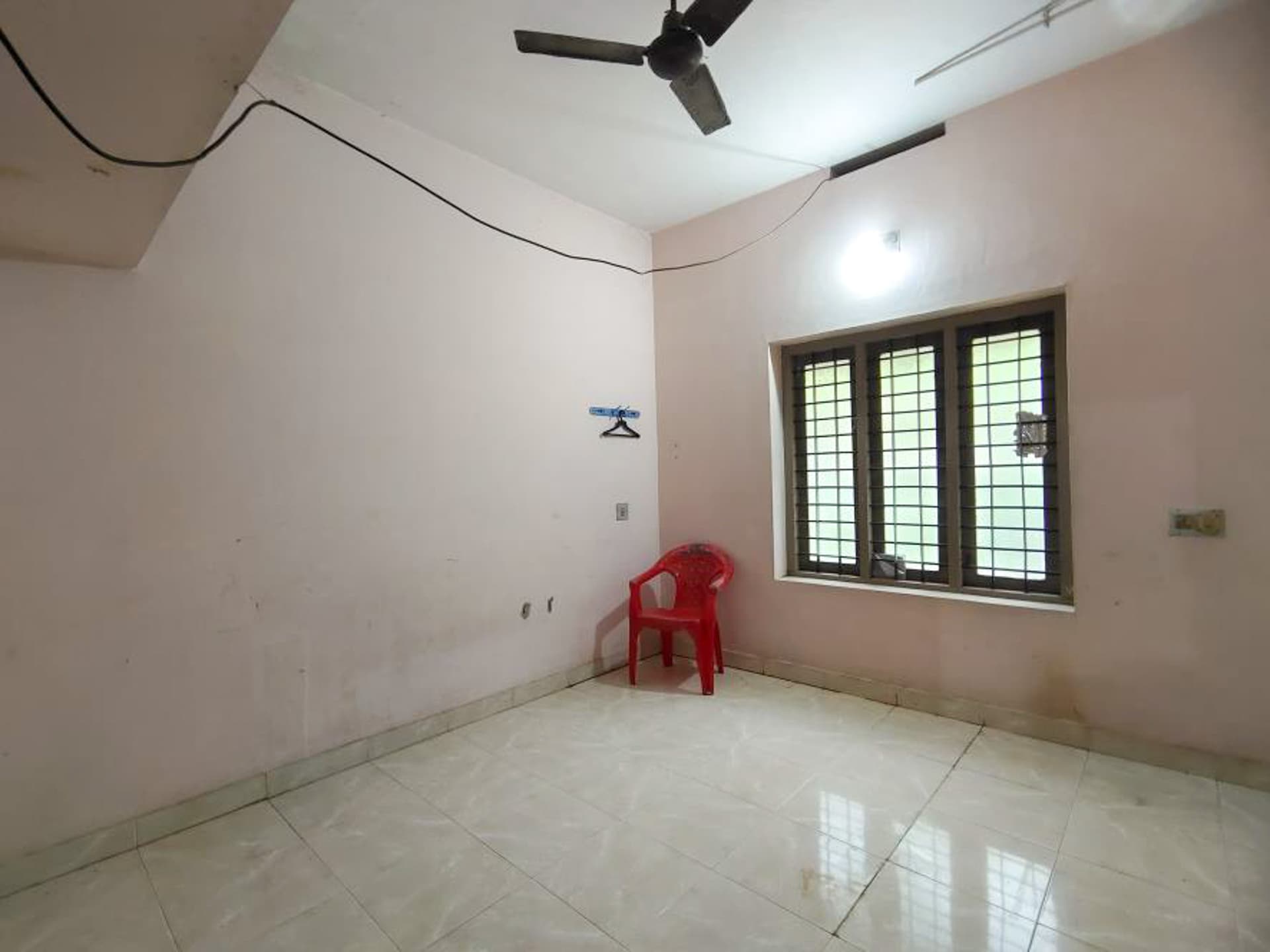 Property Photos 8