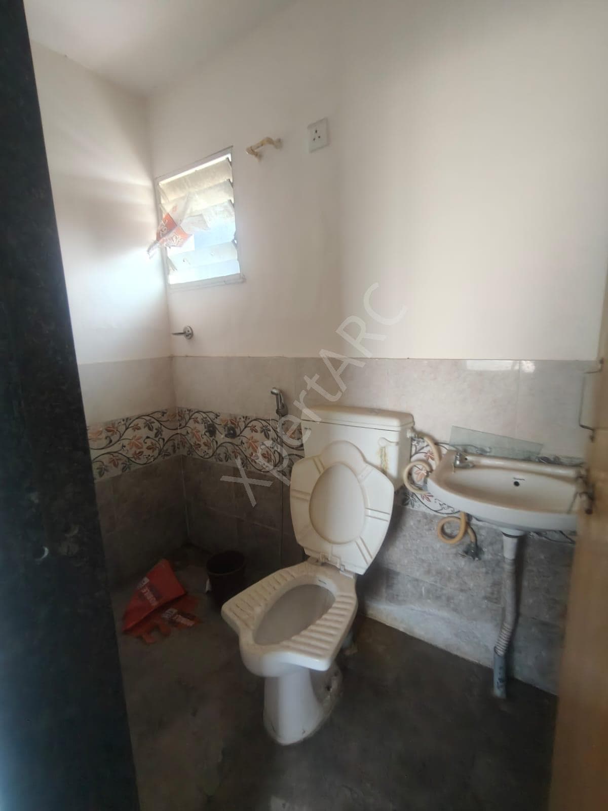 Property Photos 23