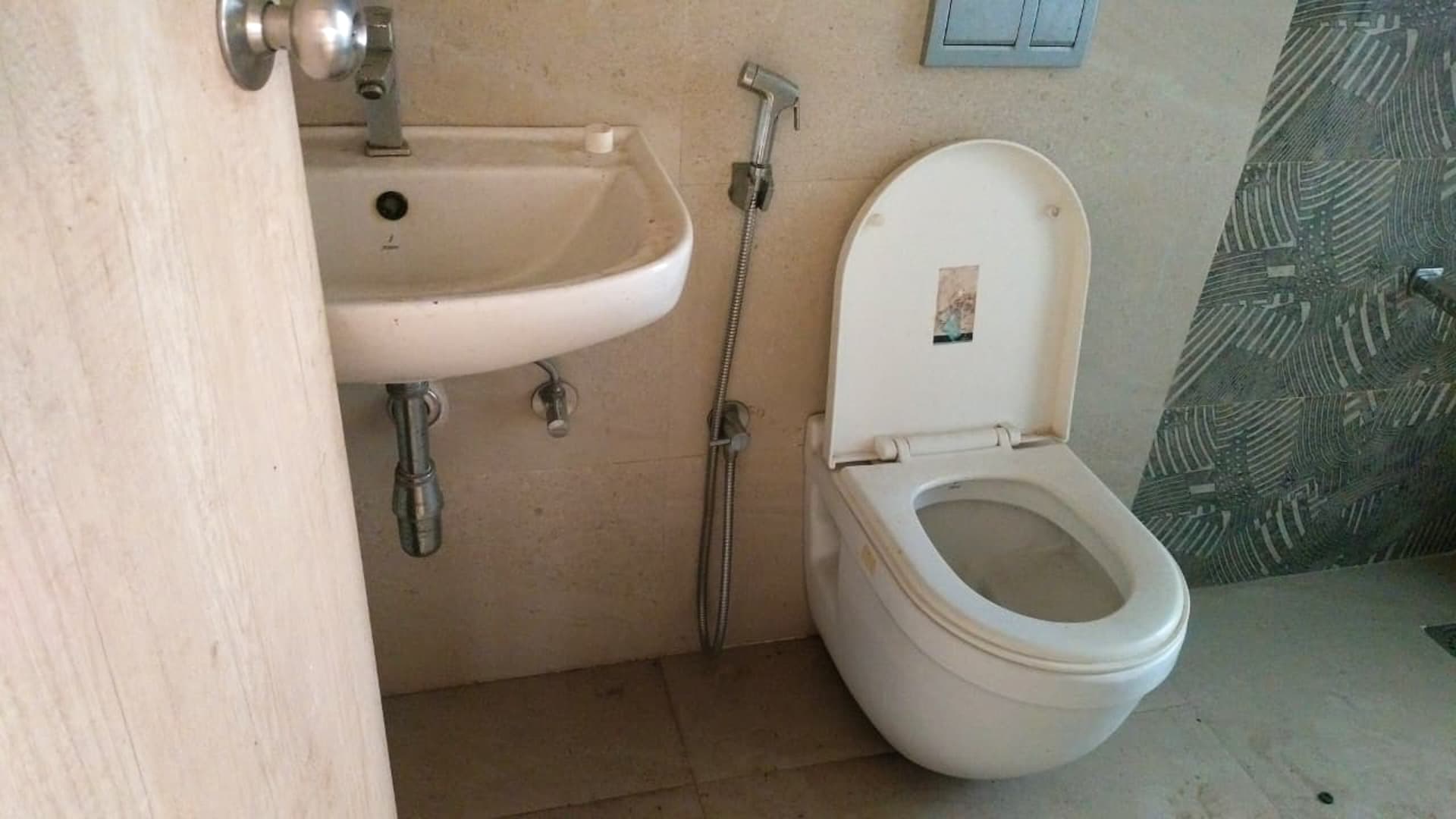 Property Photos 23