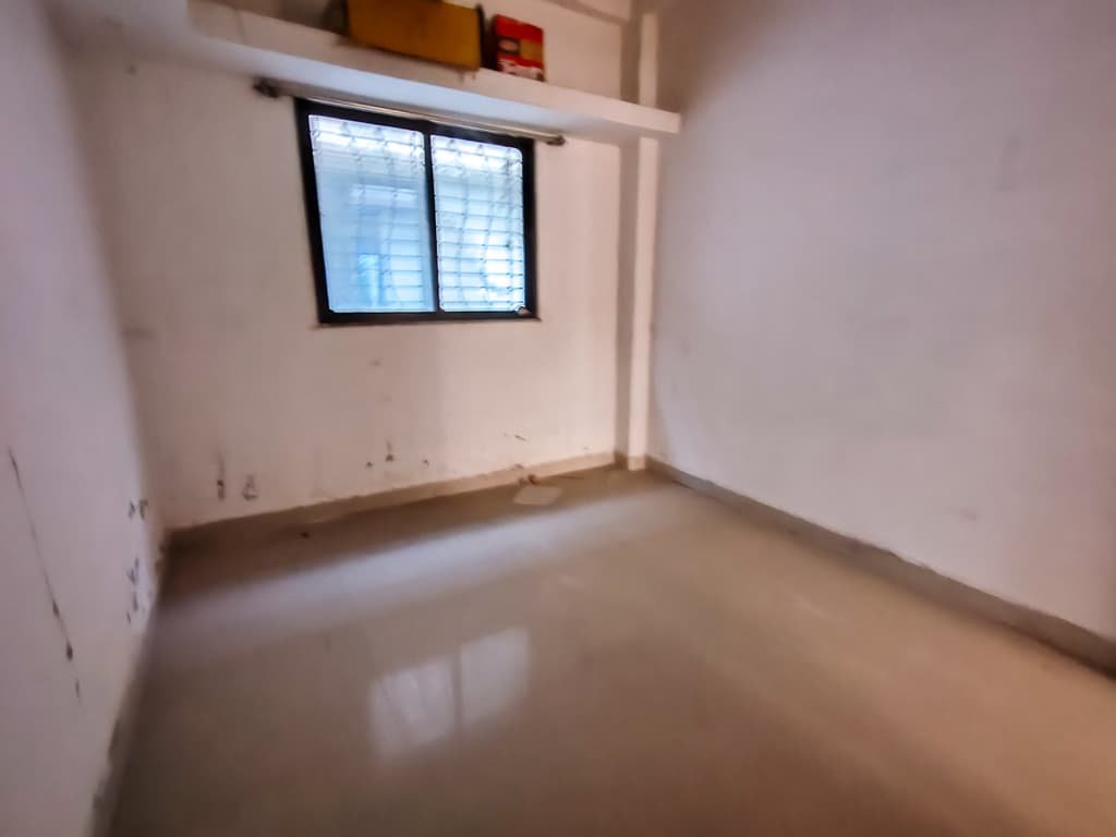 Property Photos 8