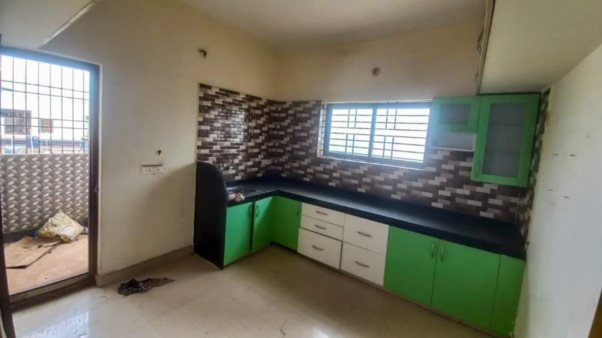Property Photos 6