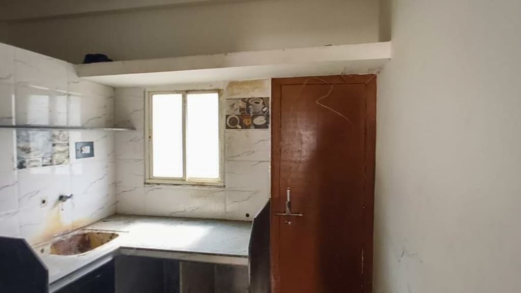 Property Photos 11