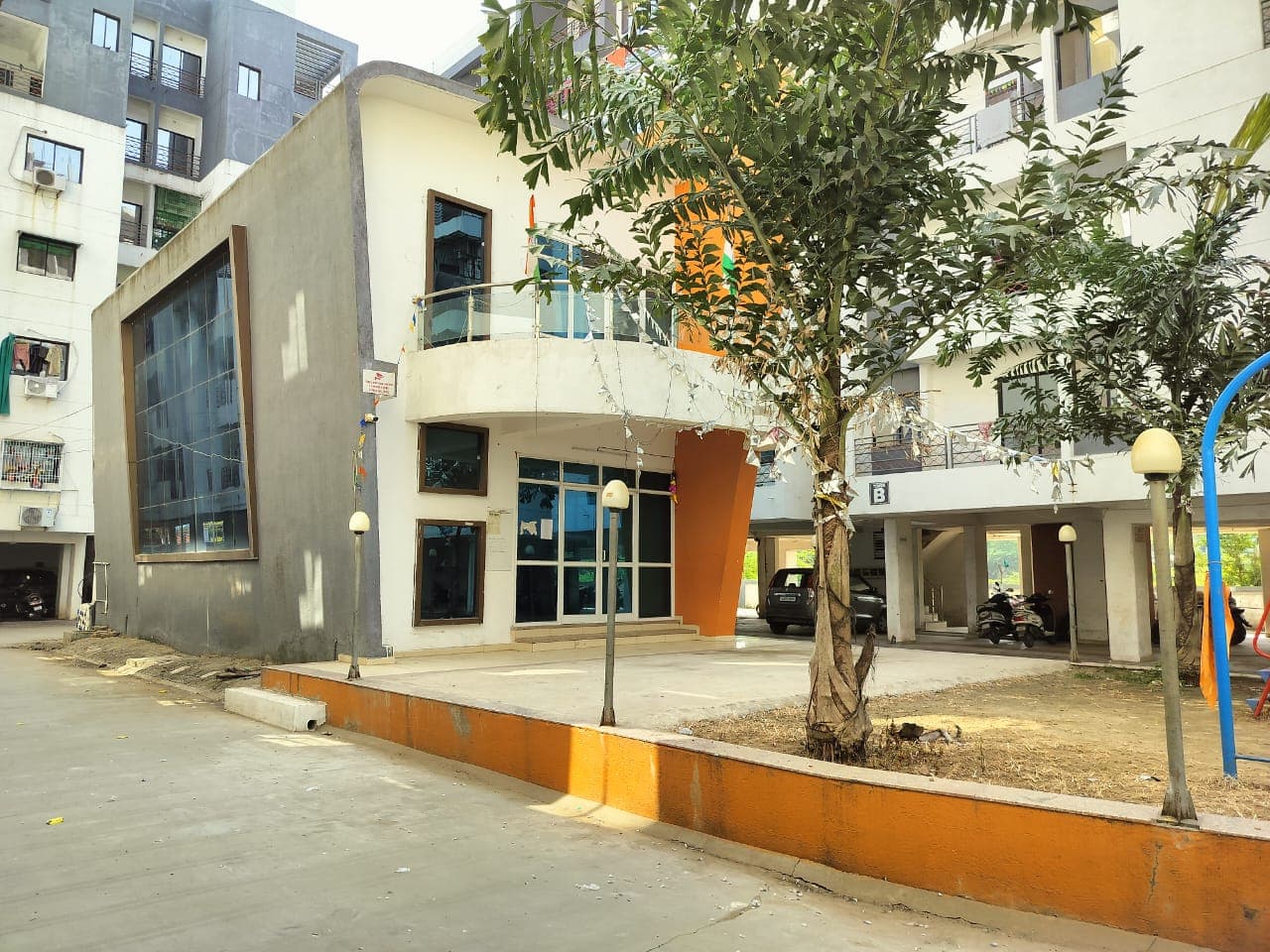 Property Photos 1