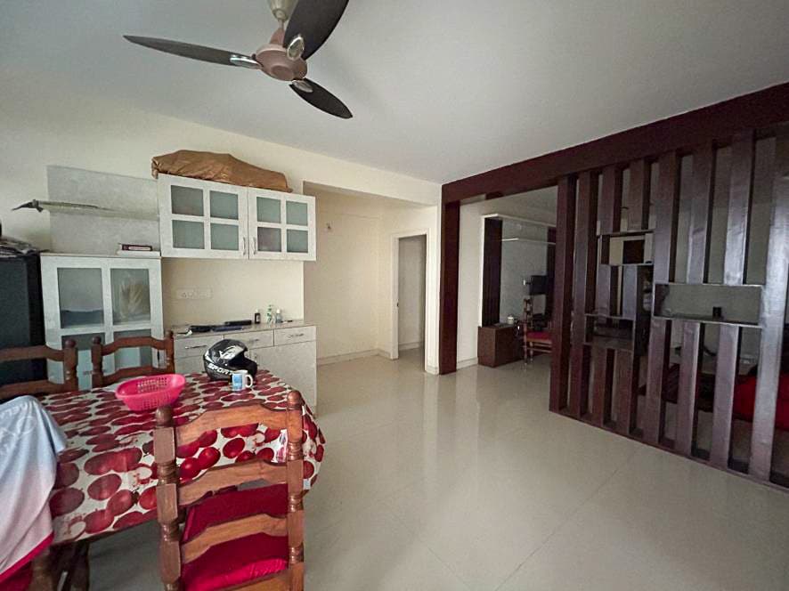 Property Photos 11